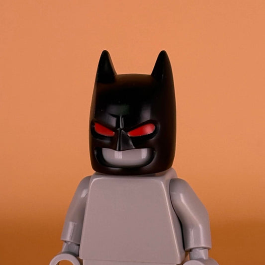 Night Crusader Cowl (Black Cowl/Red Eyes/Standard Ears)