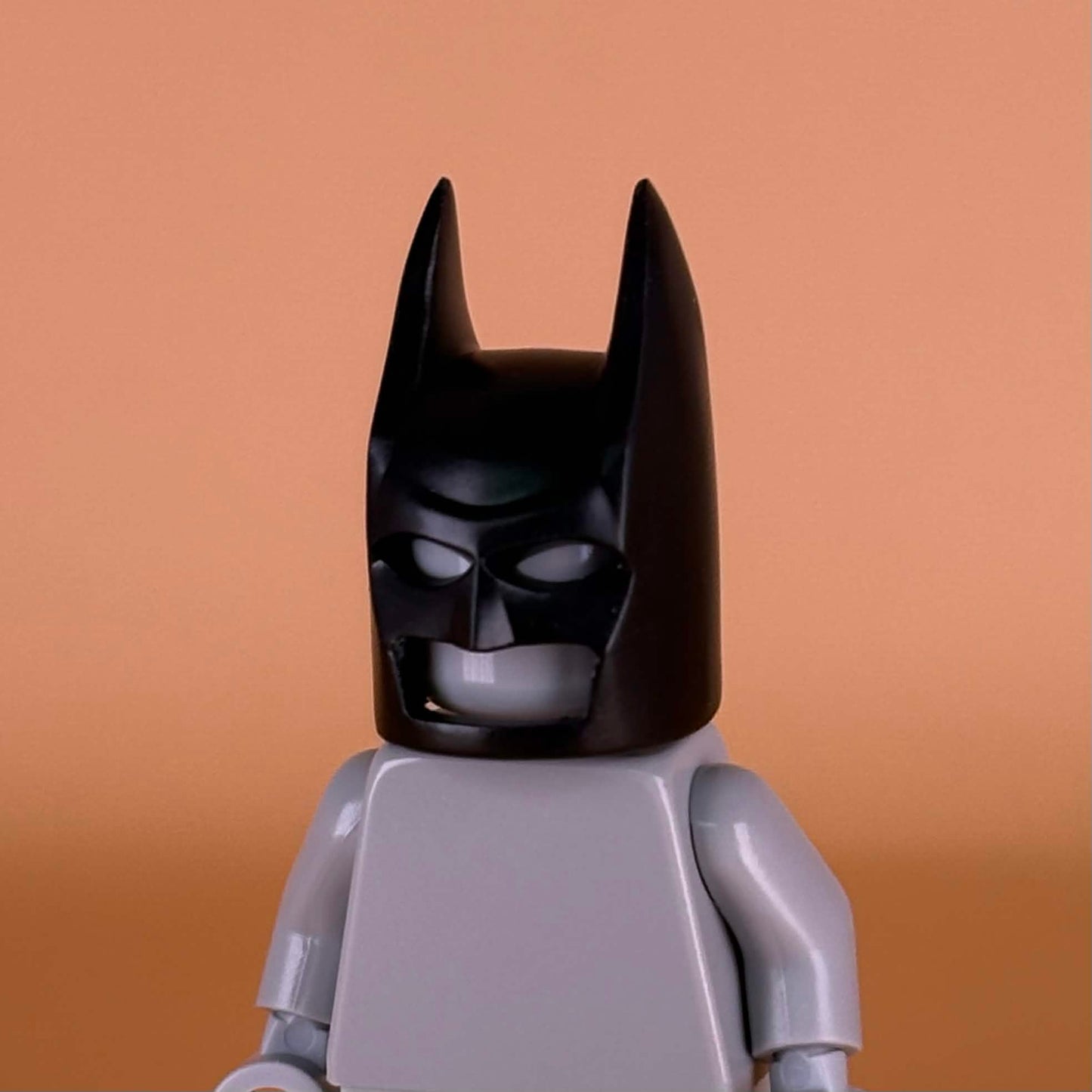 06 Night Crusader Cowl (Black Cowl/Hollow Eyes/Long Ears)