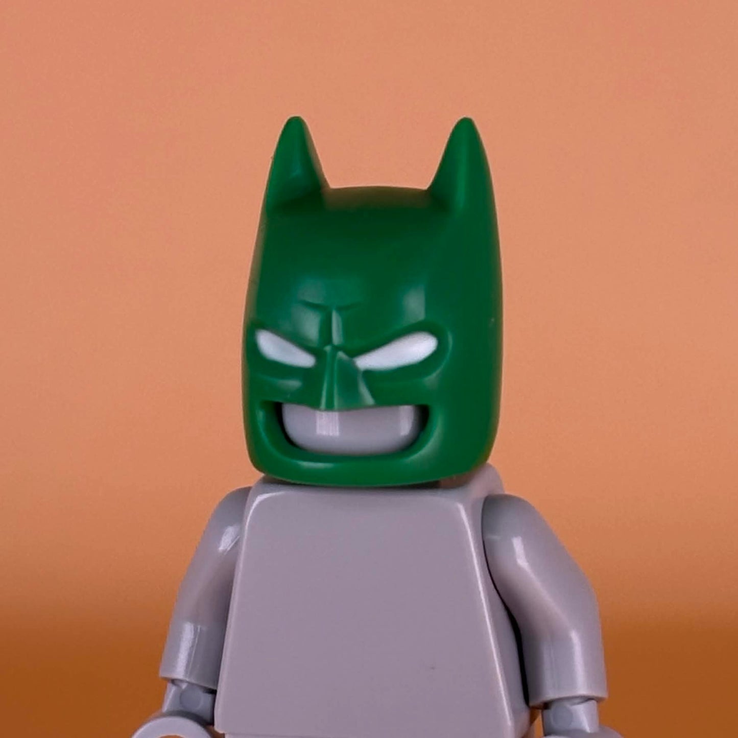 Lantern Crusader Cowl (Green Cowl/White Eyes/Standard Ears)