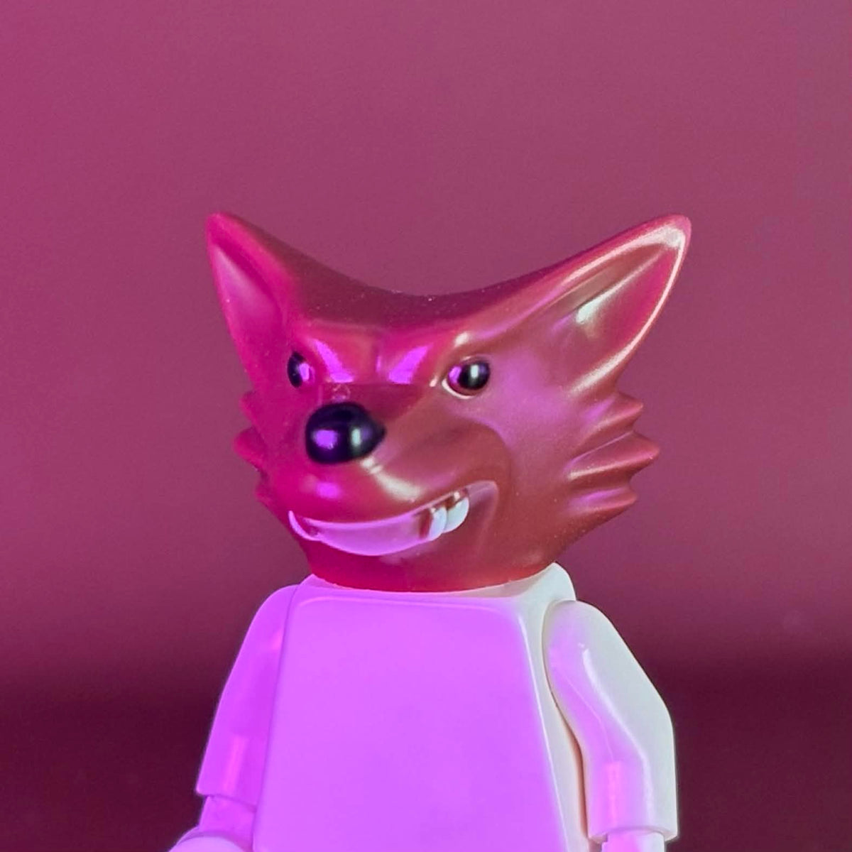 Wolf (Brown/Detail)
